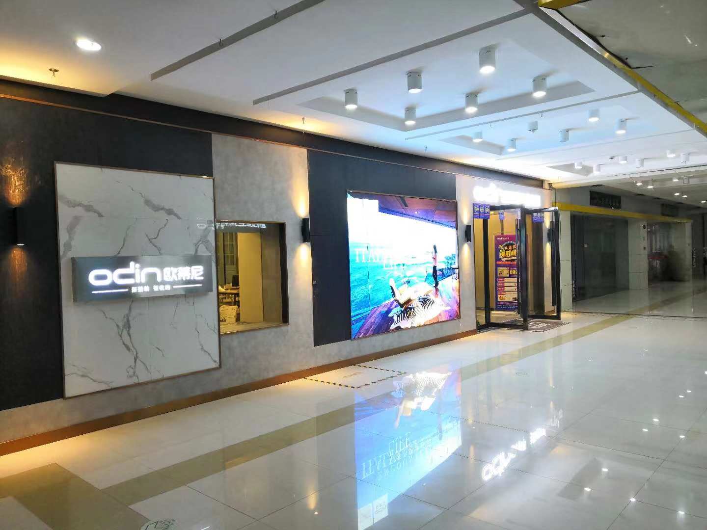 2020在鄉(xiāng)鎮(zhèn)開全屋定制家具店賺錢嗎(鄉(xiāng)鎮(zhèn)開家具加盟店需要投資多少錢)